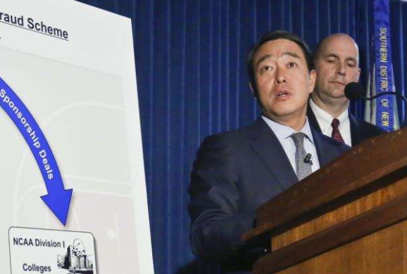 近12亿比索因两年未使用的交通卡余额而被扣留